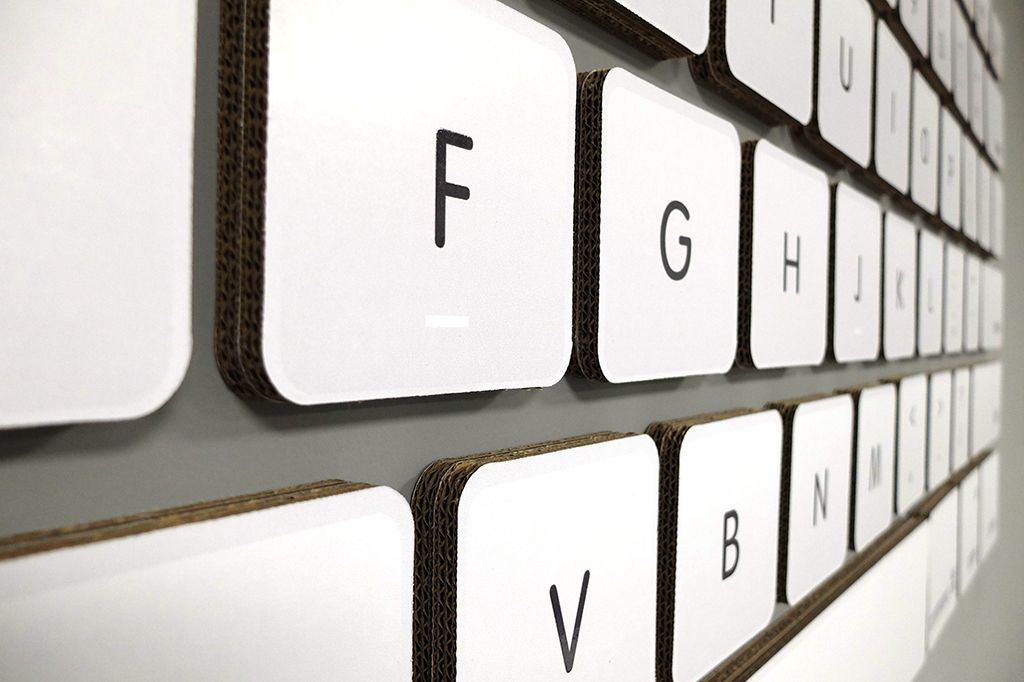 Teclado decoración en cartón